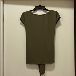 Apt 9 short sleeve dress shirt, olive green, size xsmall